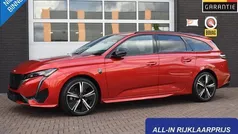 Rood, metallic lak Gebruikt 2024 Peugeot 308 GTi Stationwagen | € 26.950 (Super prijs)