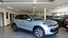 Gebruikt 2025 VW Tiguan Edition SUV | € 49.900 (Eerlijke prijs)