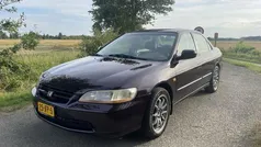 Paars Gebruikt 1998 Honda Accord Sedan | € 3.500