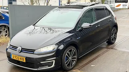 Occasion 2016 VW Golf VII GTE Hatchback | € 12.999 (Goede deal)
