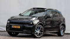 Zwart Gebruikt 2023 Lynk & Co 01 SUV | € 27.900 (Eerlijke prijs)
