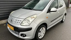 Grijs Gebruikt 2011 Nissan Pixo Acenta Hatchback | € 4.995 (Eerlijke prijs)
