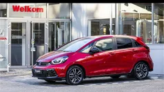 Rood Gebruikt 2024 Honda Jazz Advance Hatchback | € 29.950 (Eerlijke prijs)