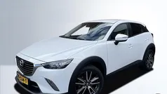 Crystal white pearl (wit metallic) Gebruikt 2016 Mazda CX-3 SUV | € 16.845 (Eerlijke prijs)