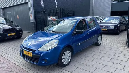 Occasion Renault Clio II 75 PK (55 kW) 2009 Hatchback