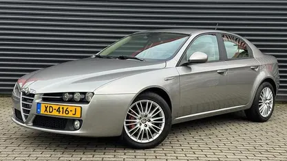 Grijs Occasion 2008 Alfa Romeo 159 Progression Sedan | € 3.450 (Eerlijke prijs)