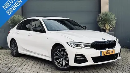 Occasion BMW 330 Executive 291 PK (214 kW) 2020 Wit Sedan