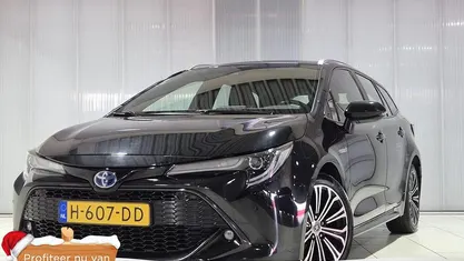 Zwart Gebruikt 2020 Toyota Corolla Style Stationwagen | € 19.599 (Goede deal)