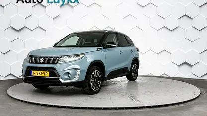 Occasion 2022 Suzuki Vitara Style SUV | € 23.740 (Eerlijke prijs)