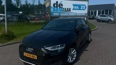 Zwart Gebruikt 2023 Audi A3 Sportback Proline Hatchback | € 28.949 (Eerlijke prijs)