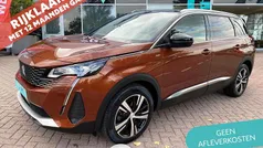 Bruin Gebruikt 2022 Peugeot 5008 GTi MPV | € 36.500 (Eerlijke prijs)