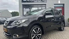 Zwart Gebruikt 2015 Nissan Qashqai Tekna SUV | € 15.950 (Eerlijke prijs)