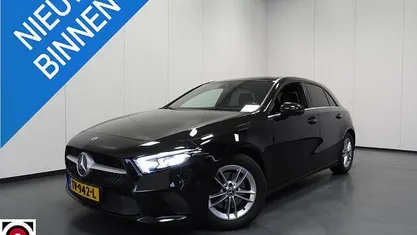 Zwart Occasion 2018 Mercedes A200 Business Hatchback | € 19.445 (Super prijs)