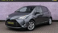 Grijs Gebruikt 2019 Toyota Yaris Hybrid Hatchback | € 16.894 (Eerlijke prijs)