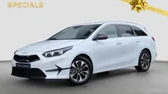 Wit Nieuw 2025 Kia Ceed Hatchback | € 29.900 (Eerlijke prijs)