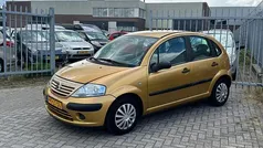 Geel Gebruikt 2003 Citroën C3 Prestige Hatchback | € 490 (Super prijs)