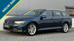 Blauw Gebruikt 2021 VW Passat GTE Stationwagen | € 21.995 (Goede deal)