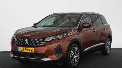 Bruin Gebruikt 2021 Peugeot 5008 Allure SUV | € 22.945 (Goede deal)