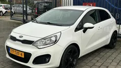 Gebruikt 2012 Kia Rio Hatchback | € 3.488 (Eerlijke prijs)