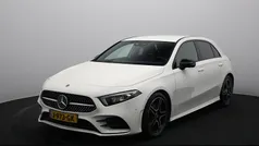Wit Gebruikt 2020 Mercedes A160 Business Hatchback | € 21.450 (Eerlijke prijs)