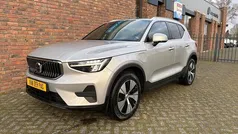 Grijs Gebruikt 2023 Volvo XC40 Core SUV | € 34.755 (Goede deal)