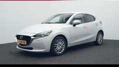 Wit Gebruikt 2020 Mazda 2 Luxury Hatchback | € 17.950 (Eerlijke prijs)