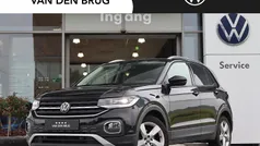 Zwart Gebruikt 2022 VW T-Cross Style SUV | € 26.945 (Eerlijke prijs)