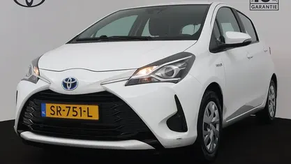 Occasion 2018 Toyota Yaris Hybrid Design Hatchback | € 15.445 (Goede deal)