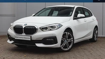 Occasion BMW 118 Executive 136 PK (100 kW) 2021 Wit Hatchback