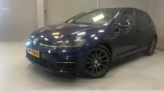 Blauw Gebruikt 2018 VW Golf VII Highline Hatchback | € 15.435 (Eerlijke prijs)