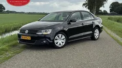 Zwart Gebruikt 2011 VW Jetta Comfortline Sedan | € 3.950 (Eerlijke prijs)