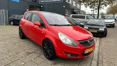 Rood Gebruikt 2009 Opel Corsa Selection Hatchback | € 2.749 (Eerlijke prijs)