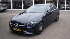 Blauw Gebruikt 2022 Mercedes C200 Luxury Sedan | € 35.900 (Goede deal)