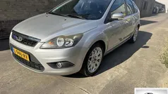 Grijs Gebruikt 2009 Ford Focus Hatchback | € 3.250 (Eerlijke prijs)