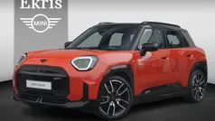 Rebel red Gebruikt 2024 Mini Aceman SUV | € 39.950 (Eerlijke prijs)