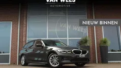 Grijs Gebruikt 2020 BMW 320 Executive Stationwagen | € 26.950 (Goede deal)