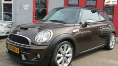 Bruin Gebruikt 2011 Mini Cooper S Hatchback | € 5.350 (Eerlijke prijs)