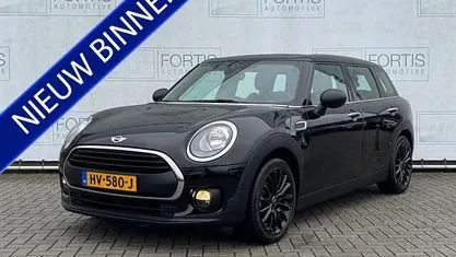 Gebruikt 2016 Mini One Clubman Business Stationwagen | € 12.400 (Eerlijke prijs)
