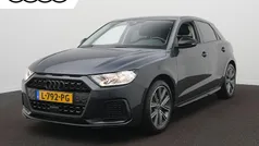 Grijs Gebruikt 2021 Audi A1 Sportback Basis Hatchback | € 20.900 (Eerlijke prijs)