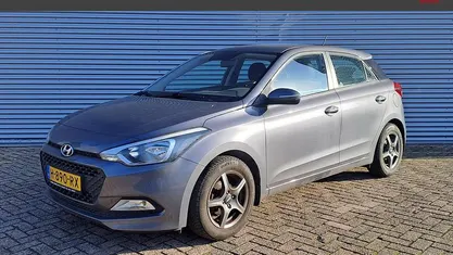 Grijs Occasion 2020 Hyundai i20 Hatchback | € 10.495 (Eerlijke prijs)
