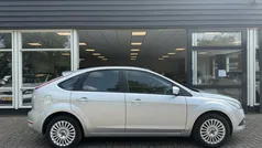 Grijs Gebruikt 2010 Ford Focus Titanium Hatchback | € 3.499 (Eerlijke prijs)