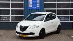 Wit Gebruikt 2015 Lancia Ypsilon Hatchback | € 6.800 (Eerlijke prijs)