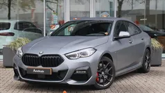 Grijs (mat) Gebruikt 2023 BMW 218 M Sport Coupé | € 29.700 (Eerlijke prijs)