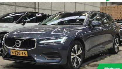 Occasion 2022 Volvo V60 Stationwagen | € 30.950 (Super prijs)