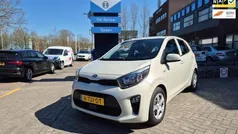Creme Gebruikt 2021 Kia Picanto Comfort Hatchback | € 15.795 (Eerlijke prijs)