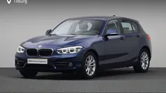 Blauw Gebruikt 2019 BMW 118 Sport Line Hatchback | € 20.880 (Eerlijke prijs)
