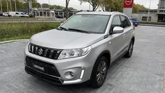 Gebruikt 2018 Suzuki Vitara SUV | € 18.950 (Eerlijke prijs)