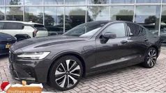 Gebruikt 2023 Volvo S60 Ultimate Sedan | € 40.745 (Super prijs)