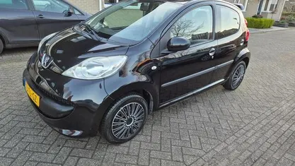 Occasion Peugeot 107 68 PK (50 kW) 2006 Hatchback