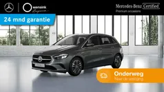 Grijs, metallic lak Gebruikt 2024 Mercedes B250e Business MPV | € 37.850 (Eerlijke prijs)